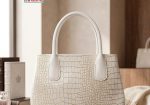 7 Elegant White Crocodile Pattern Ladies Handbag for Stylish Everyday Use